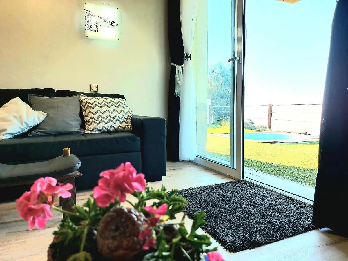 טוסה דה מאר Villa Mar I Cel Con Jacuzzi בית נופש טוסה דה מאר